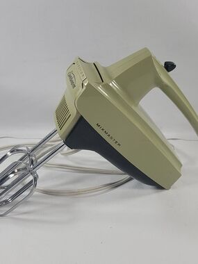 Sunbeam Avocado Green Hand Mixer, Sunbeam Mixmaster 3 Speed